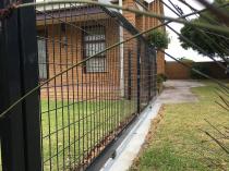 Fence &amp; Gates Gansbaai Fencing Contractors &amp; Services 4 _small