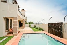 Construction and Renovation Specialist Umhlanga Ridge Builders &amp; Building Contractors 4 _small