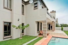 Construction and Renovation Specialist Umhlanga Ridge Builders &amp; Building Contractors 3 _small