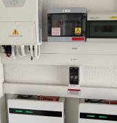 Wes-Kaap Projekte-Solar En Elektries Durbanville Solar Energy & Battery Back-up 6_small