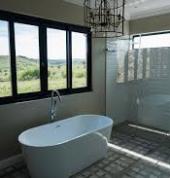 Frameless Shower Screens