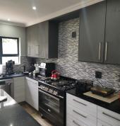 Charcoal melamine with Light Grey wood pattern