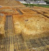 Fondasie slote en staal