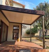 Aluminium ceiling awning