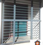 Our Swing Gates come in 8 standard designs and a range of different colours or you can have them purpose-built for your area just like our customer in Loevenstein.  Due to their hot-dipped galvanised material, they suit both outdoor and indoor, and can su