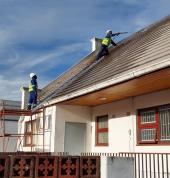 Roof Cleaning & Waterproofing