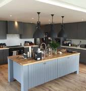 Traditional Duco Kitchen