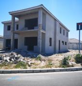 4 bedrooms 3 bathrooms double garage