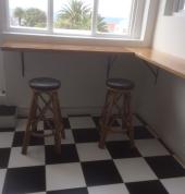 Breakfast bar