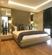 Bantry bed and podium pedestals - mirror backing