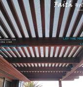 Pergola Clifton 3rd beach utizilizing 10mm bronze multiwall for maximum light transmission with shading properties to keep this area multifunctional one throughout the year