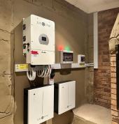 Nungu Solar Pty Ltd The Reeds Inverters 4_small