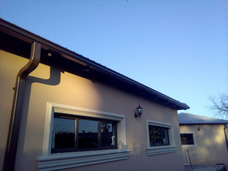 RAINBOW SEAMLESS GUTTERS Gutter Installation Specialists