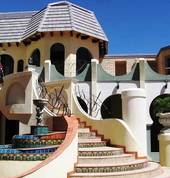 Bougainvilleas Center - Klein Windhoek  Namibia