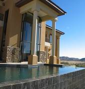 House Regenstein Estate - Swimming pool - Windhoek