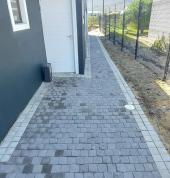 Lee paving Kleinmond Paving Contractors & Services 3_small