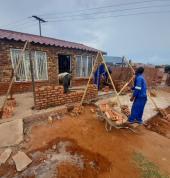 MADOCHI GENERAL TRADING (PTY)LTD Kimberley CBD Painters 1_small