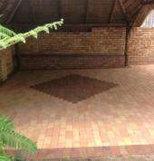 Lapa paving in Corobrick cederberg and nutmeg