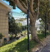 Beta fence with electrics