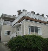 Nutec Timber Home on stilts on the mountain