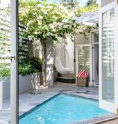 Tamboerskloof pool courtyard