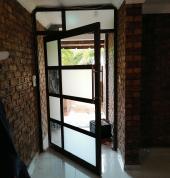 HGA Glass & Aluminium Laudium Glass Contractors & Services 3_small