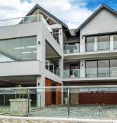 SAKHELENE ENGINEERING & CONSTRUCTION Bryanston Builders & Building Contractors 2_small