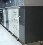 Kitchen with blended colours