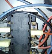 Oven selector switch.