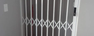 ALUGLAS SHUTTERS AND TRELLIS St Helena Bay Shutter Installation