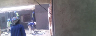 Our workmen on site, ensuring that any type of Project is delivered On-Time, and On-Budget.