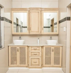 Free Detailed Bathroom Renovation and Assesment followed by a Detailed Quotation Menlo Park Bathroom Contractors &amp; Builders