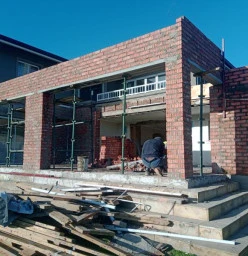 Le Roux Projects Hartbeespoort Electricians