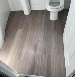 Bathroom vinyl installation
