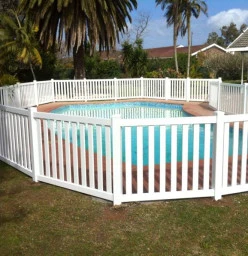 Closed Picket fencing - Pool fencing