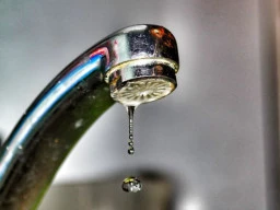 How to detect leaks in your home