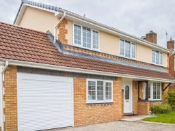 Benefits of a large Garage