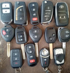 Car keys done spare non remote transponder keys from R750 /R1200,and spare remote key from R1300/R2500 Phoenix Central Locksmith Services