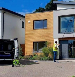 Domestic window cleaning services