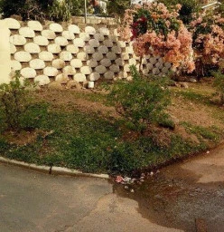 Garden wall