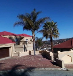 Painting at Rangeview, Krugersdorp