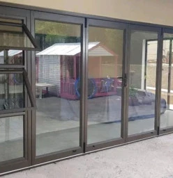 Aluminium stacker door
