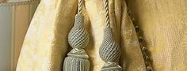 Tussels and trimmings with rope