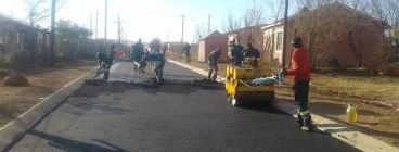Hot Asphalt paving