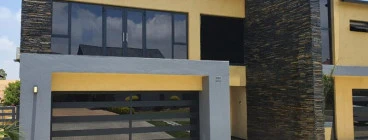 House Designed and managed in an Upmarket Estate near Benoni.