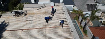 Free roof cleaning when when painting your roof. Kimberley CBD Roof water proofing