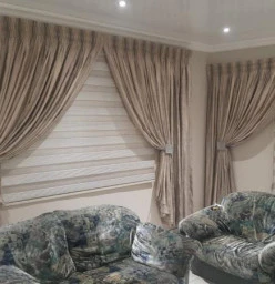 Curtain5