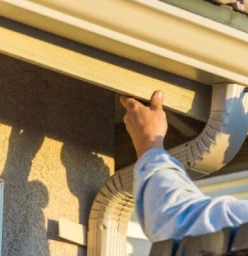 Seamless Gutter Pros Cheltondale 1