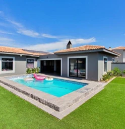 Zest Creating Homes (Pty) Ltd St Helena Bay 1