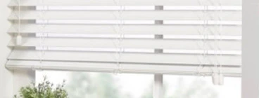 VENETIAN BLINDS